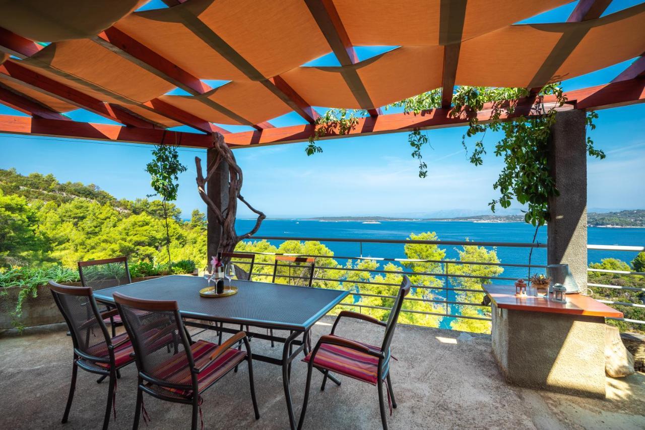 Holiday Home Maslinova Vela Luka Bagian luar foto